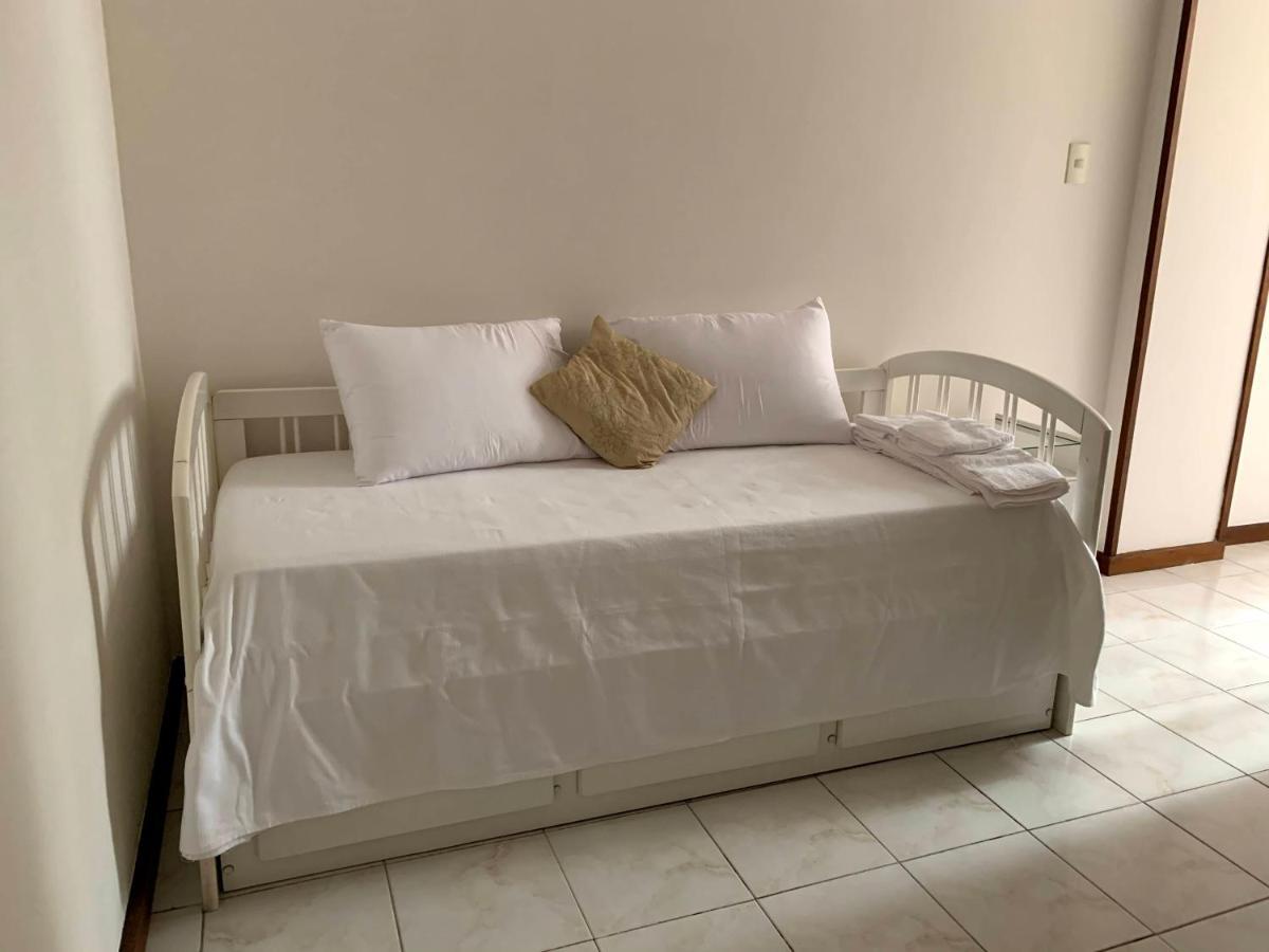 Apartamento Copacabana Perto Da Praia, Metro, Comercio E Wi-Fi Rapido! Рио де Жанейро Екстериор снимка